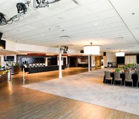 Elements Casino Surrey Image 1